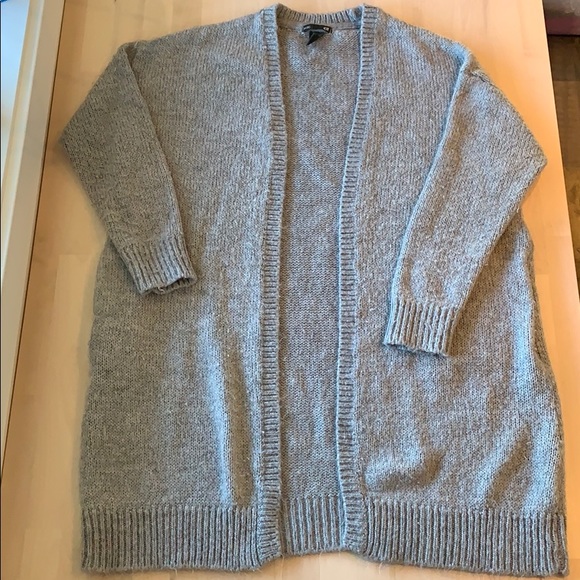 H&M Cardigan - Picture 1 of 1
